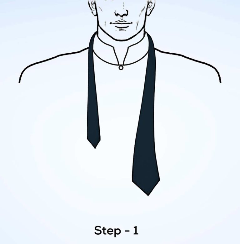 Victoria knot step 1